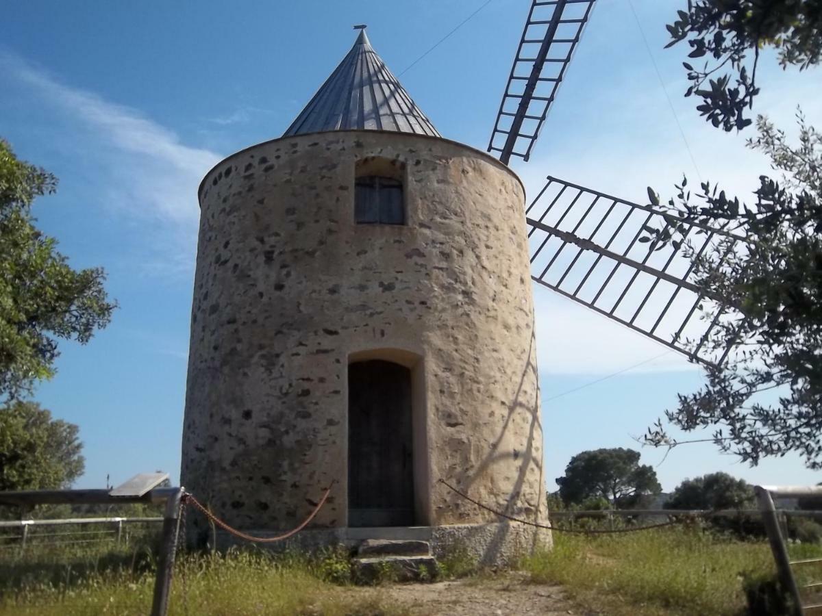 B&B Le Petit Frigouye Rochefort-du-Gard Eksteriør billede